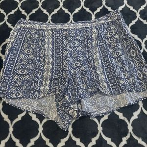Forever 21 printed shorts 2x‎